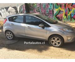 Ford fiesta titanium 2013