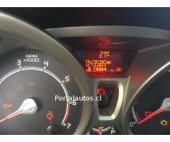 Ford fiesta titanium 2013