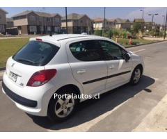 Excelente Peugeot 2017 premium