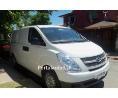 Furgón hyundai new H 1 petrolero, año 2010