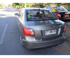 Vendo Kia Rio Año 2011