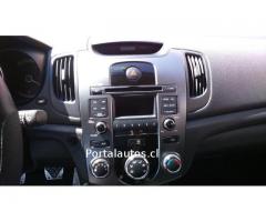 KIA CERATO C 2010-FULL