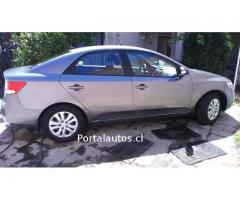 KIA CERATO C 2010-FULL