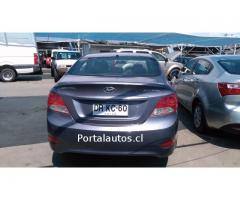 Credito Hyundai Accent 2012