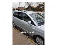 Vendo Camioneta Ssangyong Stavic 2016