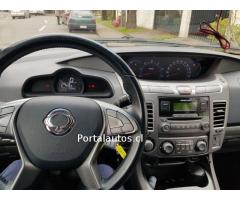 Vendo Camioneta Ssangyong Stavic 2016