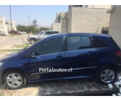 Mercedes Benz B180 año 2011