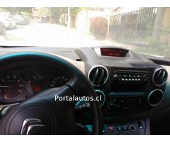 Neumáticos nuevos, sensor de retroceso