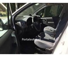 Neumáticos nuevos, sensor de retroceso