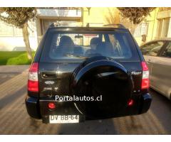 vendo Chery Tiggo 1.6 color negro