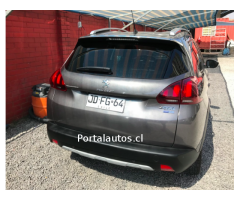 Peugeot 2008, Allure Pack, año 2017. Automatico, bencinero motor 1.2 turbo con 110HP.