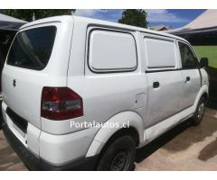 Furgon Suzuki apv