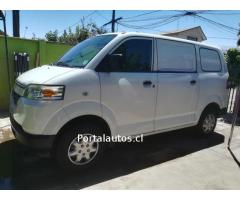Furgon Suzuki apv