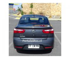vendo Kia Rio 4 2014