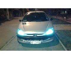 PEUGEOT 206 2002