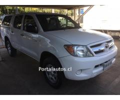 Camioneta Toyota Hilux 2007 4x2 D/C Cúpula Carryboy