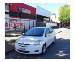 Vendo Toyota New Yaris Full Equipo