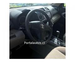 TOYOTA RAV4 2009
