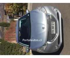 Peugeot 208 diésel, 2013 único dueño