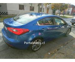 FLAMANTE! KIA CERATO SX AC ABS MEC 1.6 FULL 2015