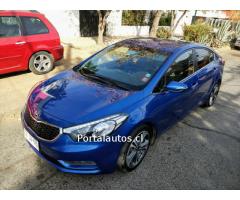 FLAMANTE! KIA CERATO SX AC ABS MEC 1.6 FULL 2015