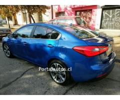 FLAMANTE! KIA CERATO SX AC ABS MEC 1.6 FULL 2015