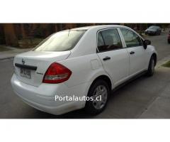NISSAN TIIDA