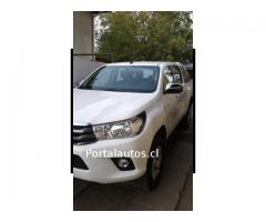 Camioneta toyota Hilux 2018,excelente estado.