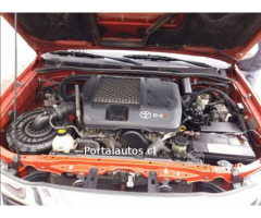 Vendo camioneta  toyota hilux 2015