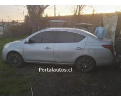Nissan versa 2014