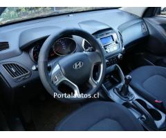 Hyundai TUCSON 2.0 LM GL 2WD AC 2AB ABS