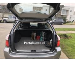 Vendo Subaru Outback 3.0 full año 2007