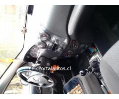 Automóvil muy buen estado