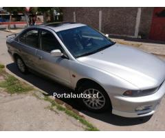 Venta de Mitsubishi Galan super salón