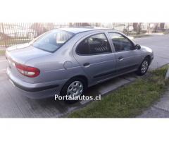 POR TRASLADO VENDO MI RENAUT MEGANE