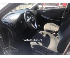 Hyundai Accent 2012 Full Automático