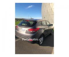 Hyundai New Tucson gris año 2010