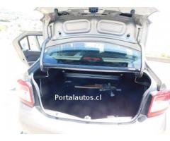 Vendo Renault Symbol Expression 1.6, poco uso