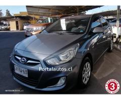 HYUNDAI ACCENT 2015 FULL CRÉDITO
