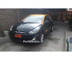 Taxi Hyundai Accent, Bencinero, Full Equipo